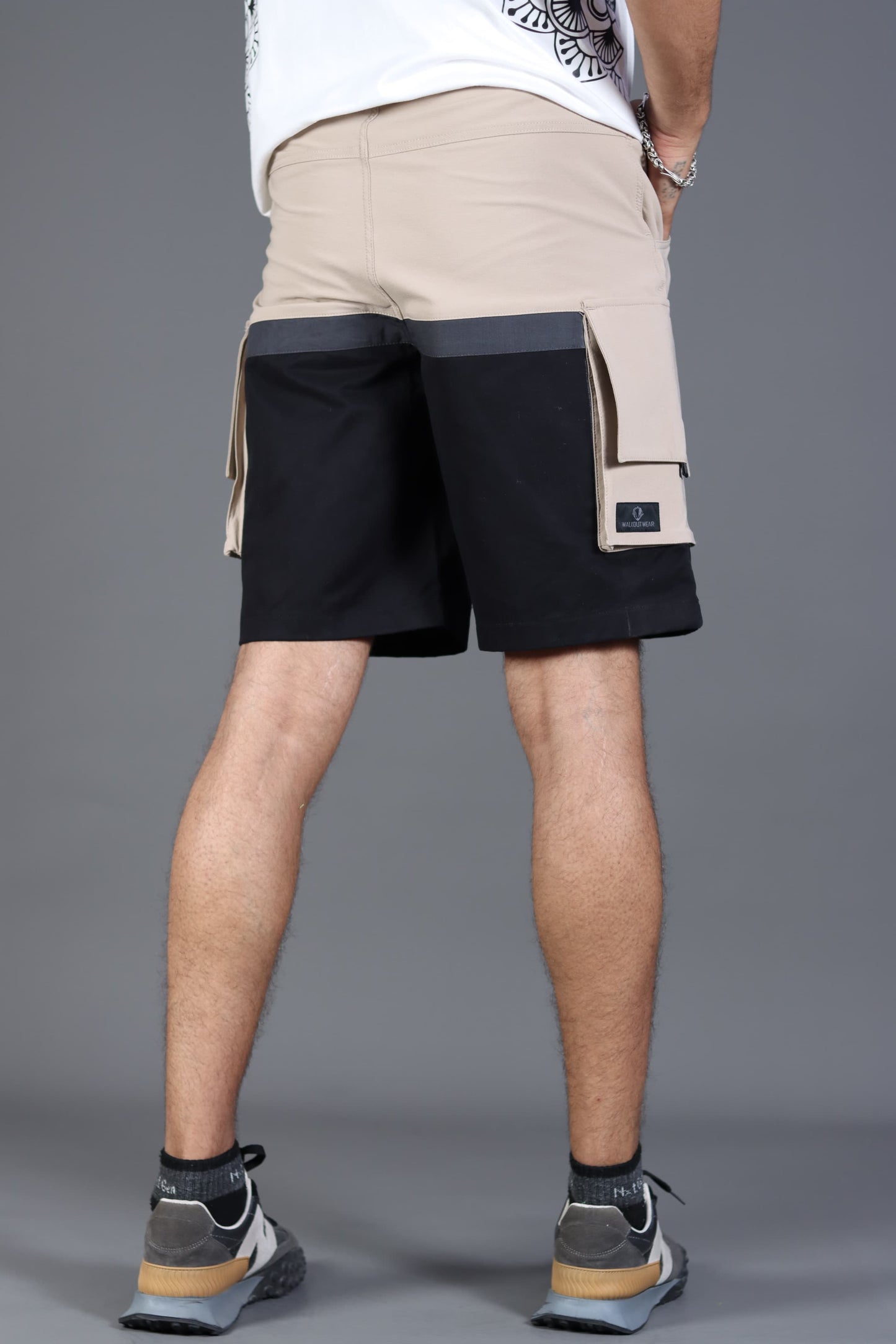 SHORTS FOR MEN 06 ( L.KHAKHI )