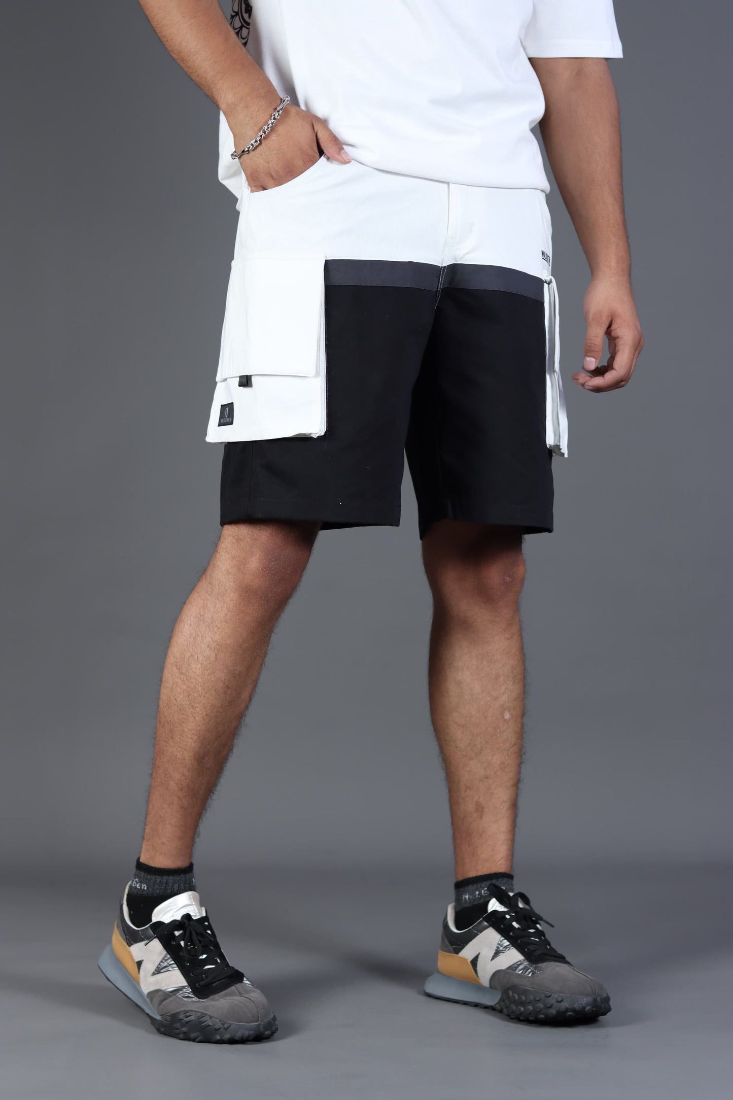 shorts for men 06 ( WHITE BLACK)