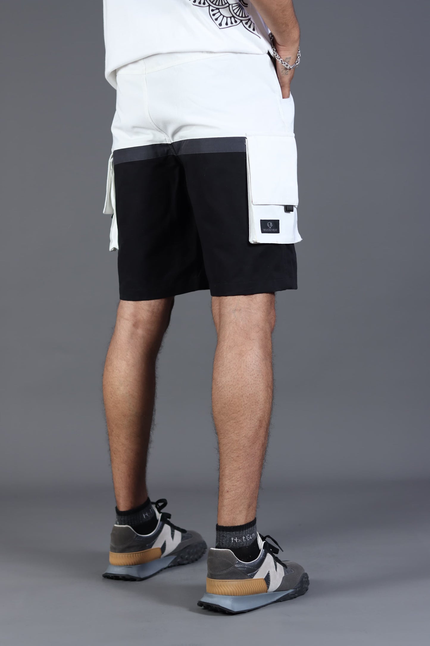 shorts for men 06 ( WHITE BLACK)