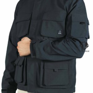 multipocket windcheater