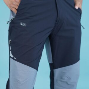 HIKING PANTS